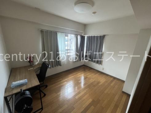 富山市黒瀬北町２丁目のマンション