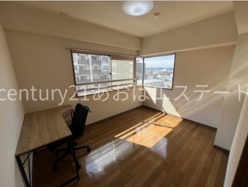 富山市黒瀬北町２丁目のマンション