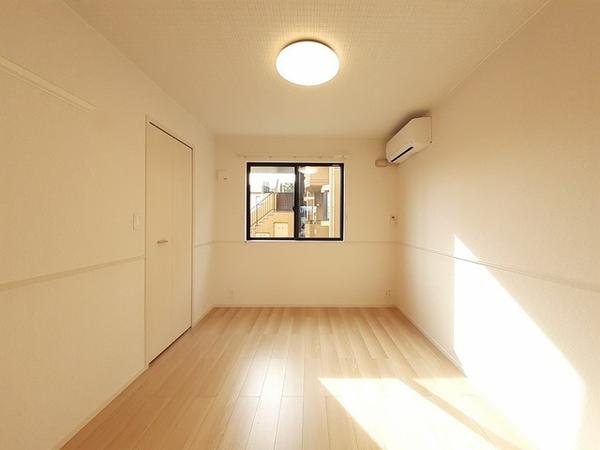富山市小杉のアパート