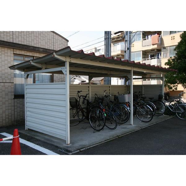 富山市西田地方町３丁目のマンション