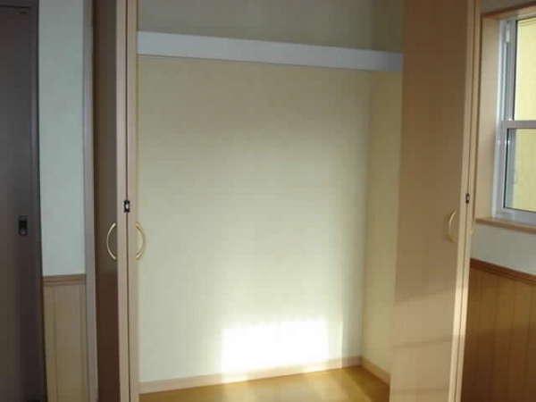 富山市田中町２丁目のアパート