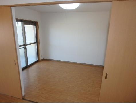富山市藤木のマンション