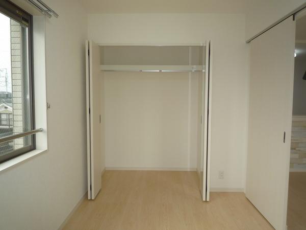 富山市藤木のマンション