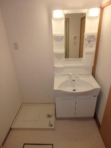 富山市婦中町田島のマンション