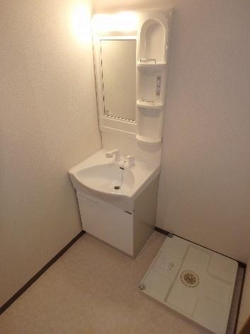 富山市黒瀬北町２丁目のマンション