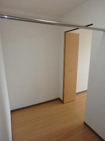 富山市黒瀬北町２丁目のマンション
