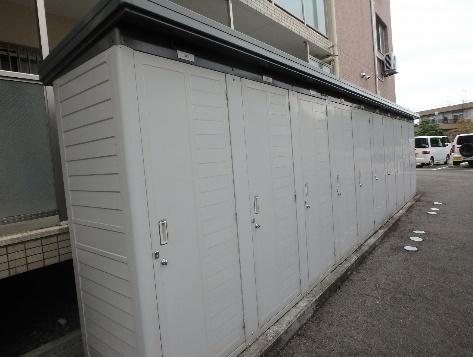 富山市黒瀬北町２丁目のマンション