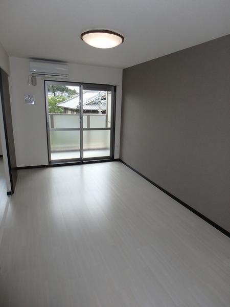 富山市堀川町のマンション