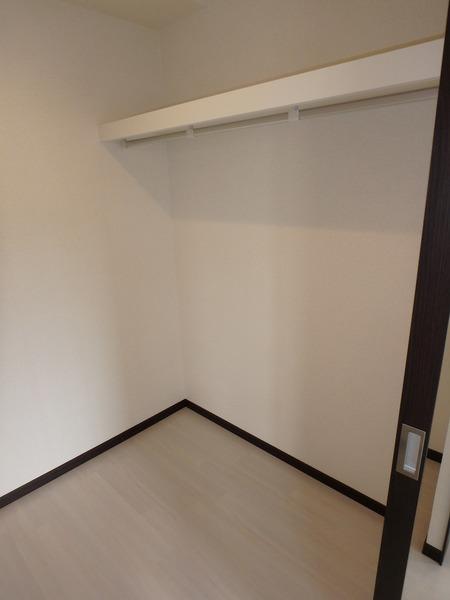 富山市堀川町のマンション