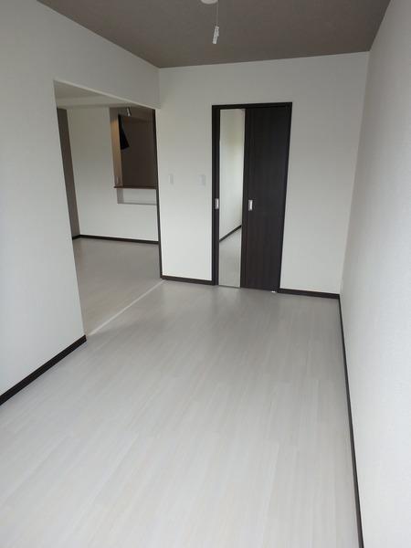 富山市堀川町のマンション