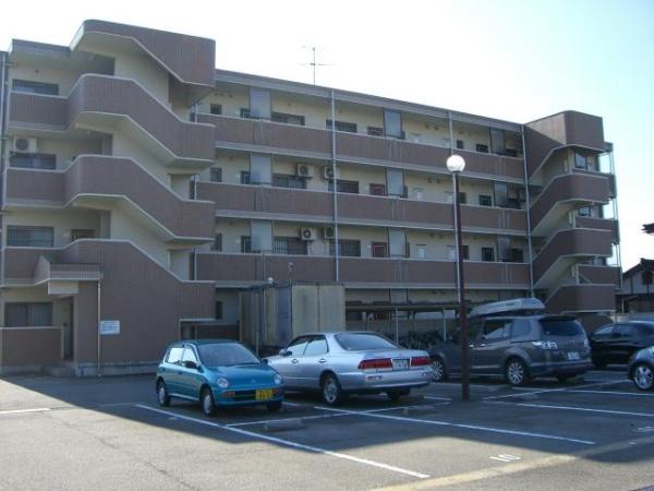 富山市赤田のマンション