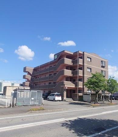 ル・アンジュ萩原
