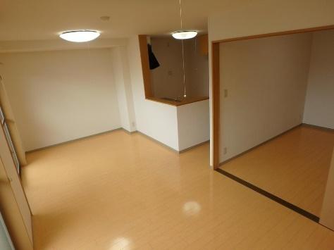 富山市本郷町のマンション