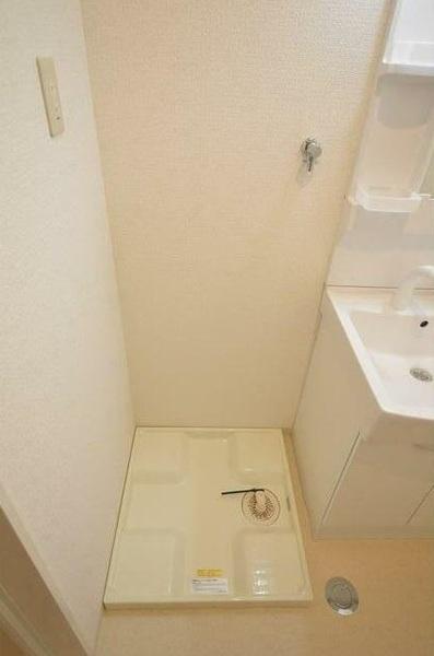 富山市布瀬町南２丁目のアパート