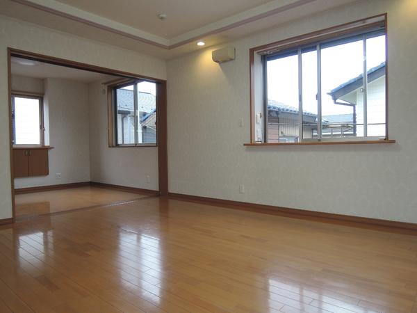 東川口戸建賃貸カースペース２台