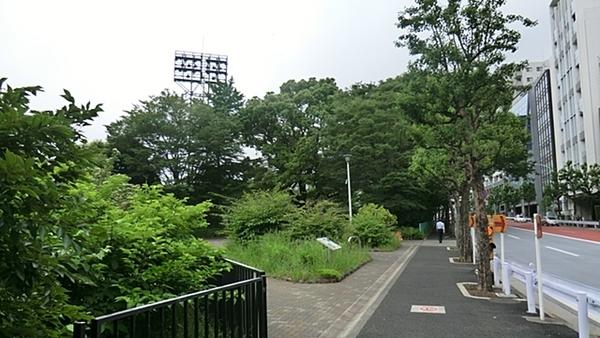新高ビル(外濠公園)