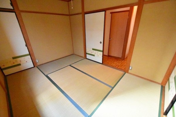 上甲子園１丁目貸家