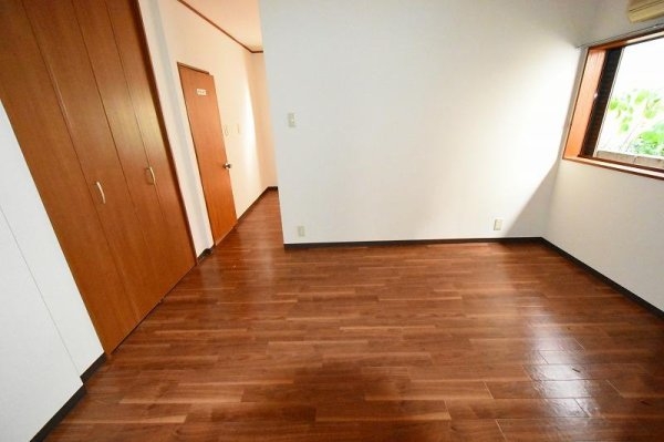 上甲子園１丁目貸家