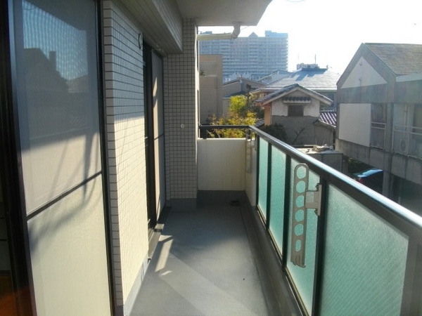 西宮市南昭和町のマンション