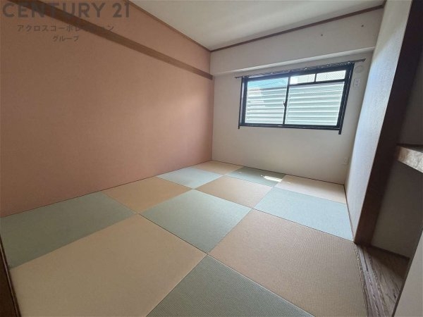 西宮市段上町２丁目のマンション