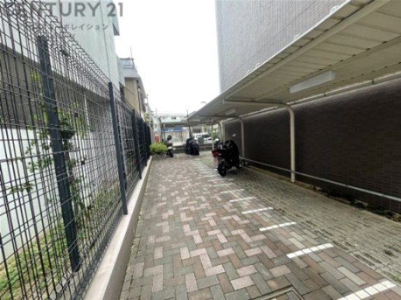 西宮市甲子園高潮町のマンション