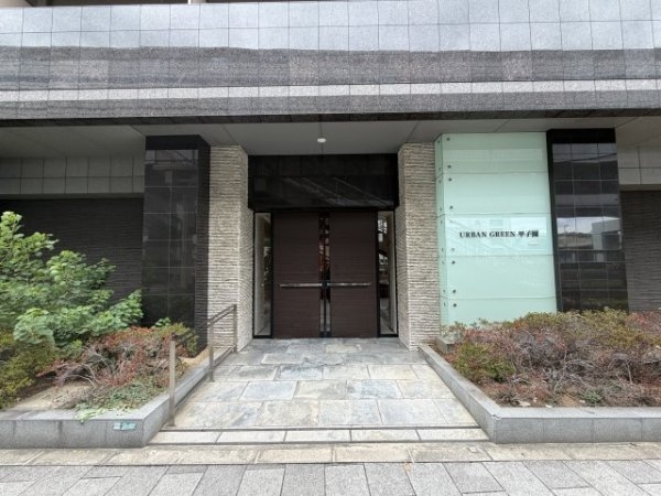 西宮市甲子園高潮町のマンション