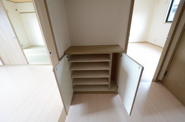 アネシス愛宕山1