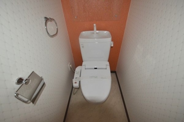 レスター夙川