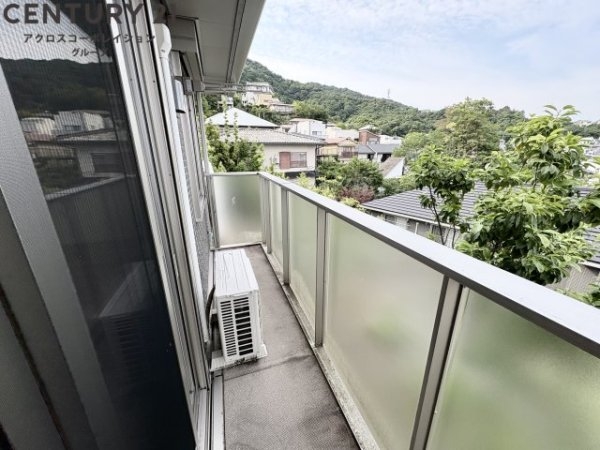 六麓荘ヒルズＦ棟