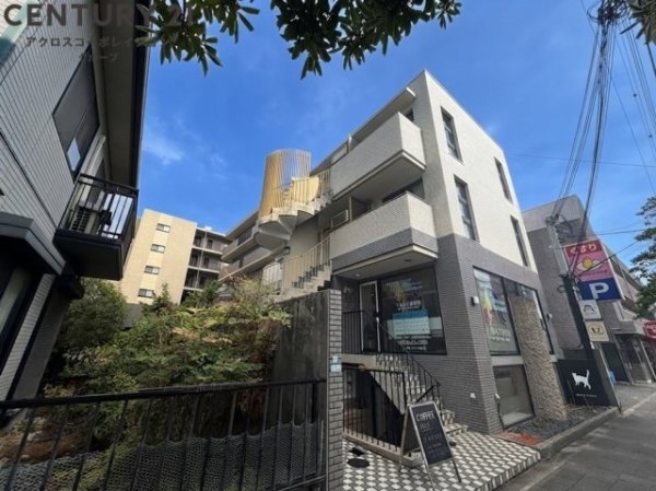 クァトルセゾン甲東園