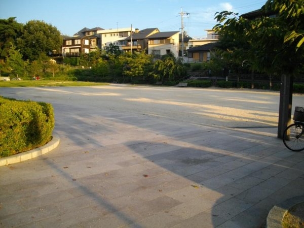 神垣ハイツ(震災記念碑公園)