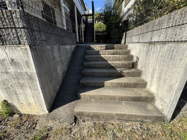 エスポワール岡田