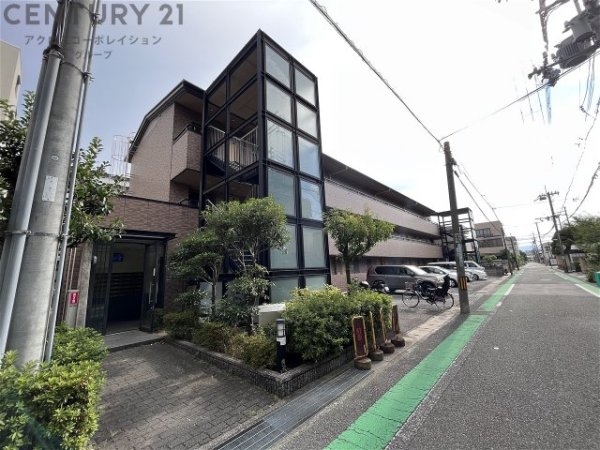 西宮市甲子園口３丁目のマンション