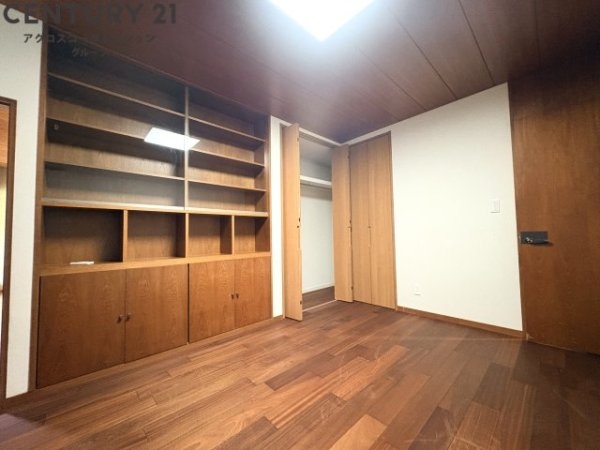西宮市南昭和町の貸家