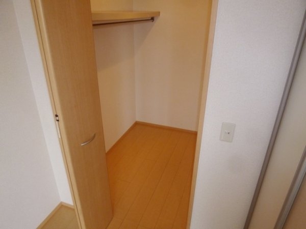 西宮市段上町１丁目のマンション