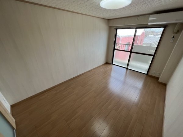 ハイツ坂口