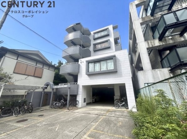 LakiaApartment夙川