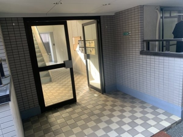 西宮市越水町のハイツ