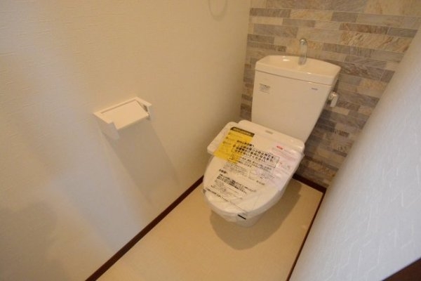 CROUD甲子園里中町