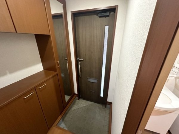 西宮市中須佐町のハイツ
