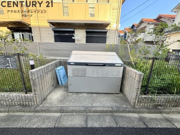 トロアメゾンA棟