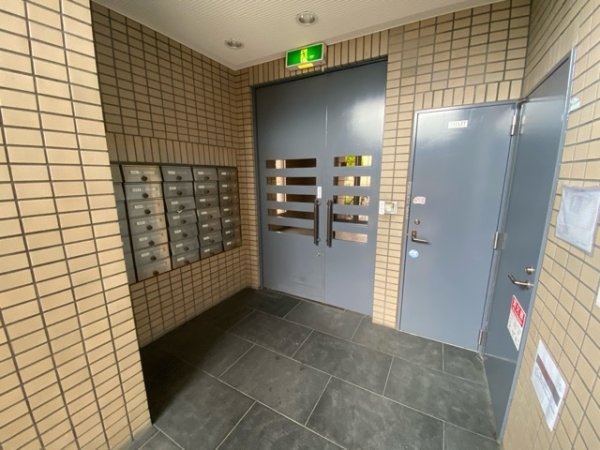 日新ビル
