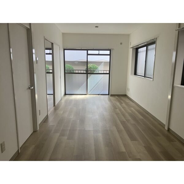 西宮市室川町のマンション