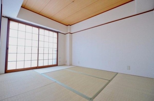 門戸パレス