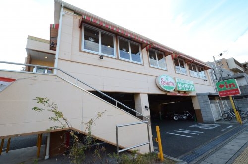 プレジデンス西宮北口(サイゼリヤ西宮高木店)