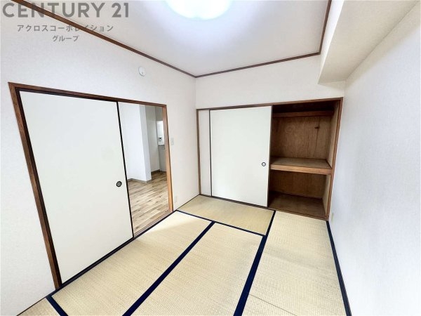 ロイヤルメゾン甲子園口3