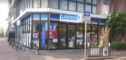 メゾンSOIEETAUTOMNE(ローソンさくら夙川駅前店)