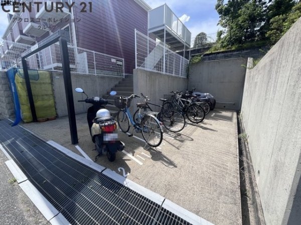 西宮市仁川町３丁目のハイツ