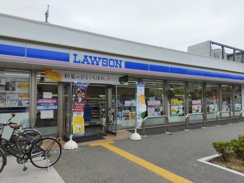 マードレ西宮(ローソン西宮市立中央病院前店)