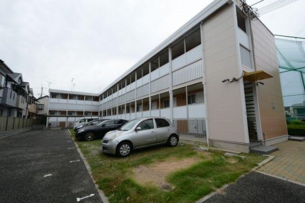 レオパレスT&Y